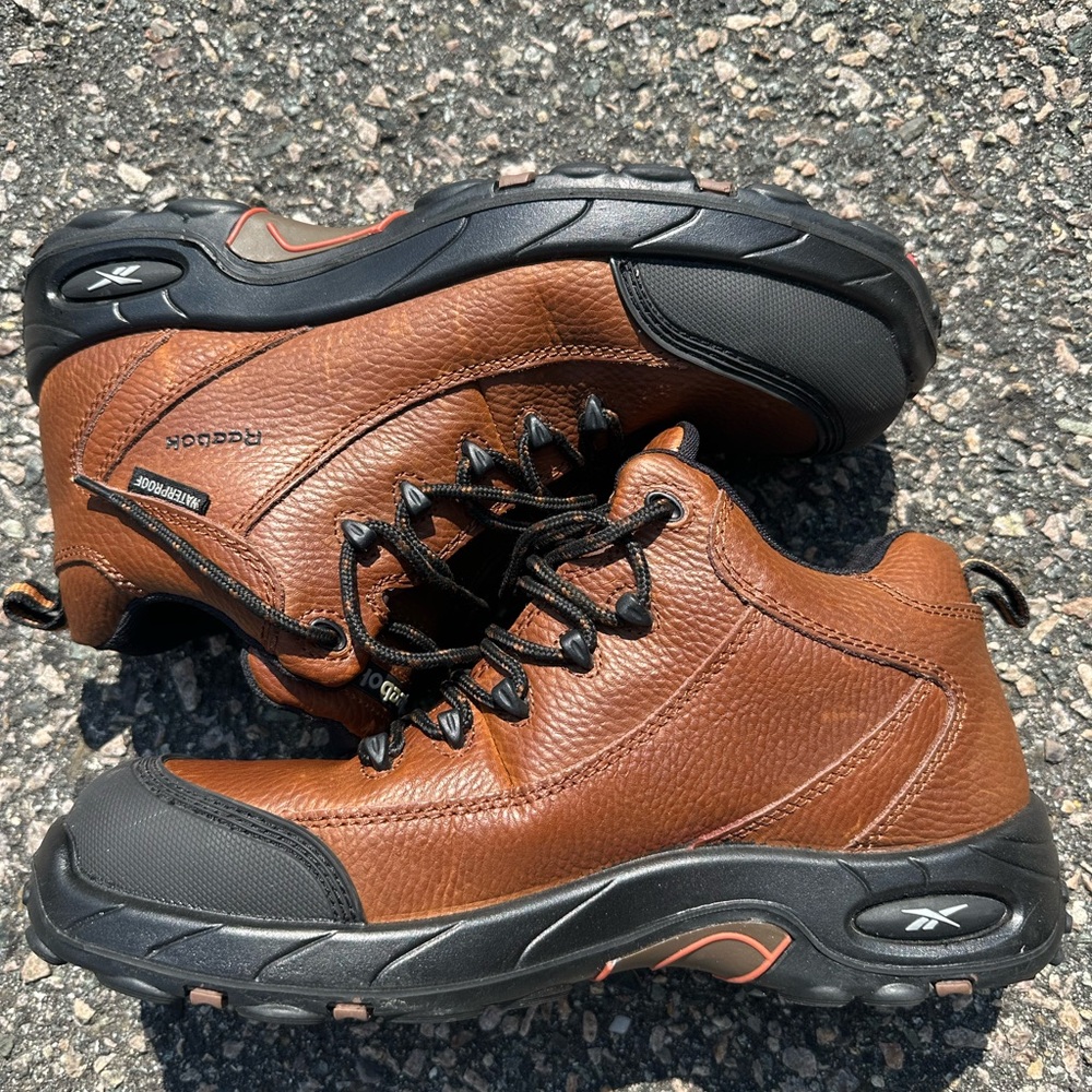 Reebok Brown and Black Rugged Boots with Chunky Outsole